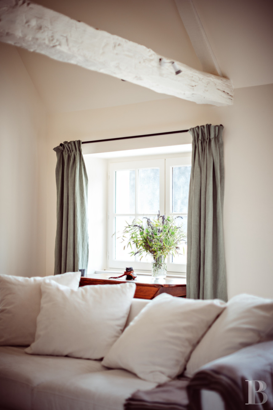 A country house rental for a year with access to the services and facilities of a large estate, an hour’s train ride from Paris in Touraine  - photo  n°3